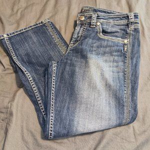 Silver Jeans Twisted Capri's